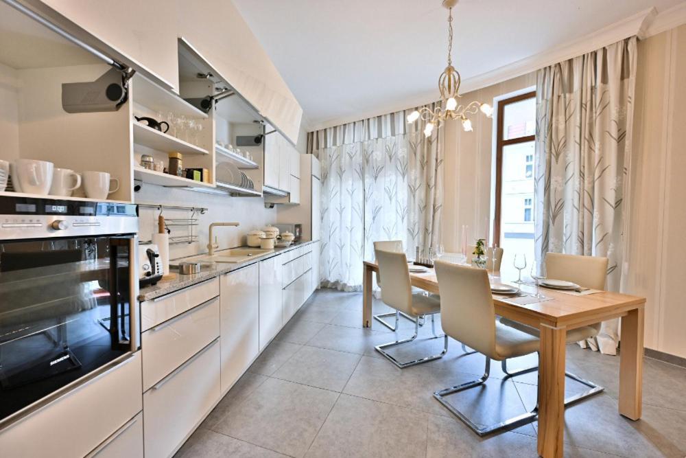 Apartamento Krizikova 4 Karlovy Vary Exterior foto