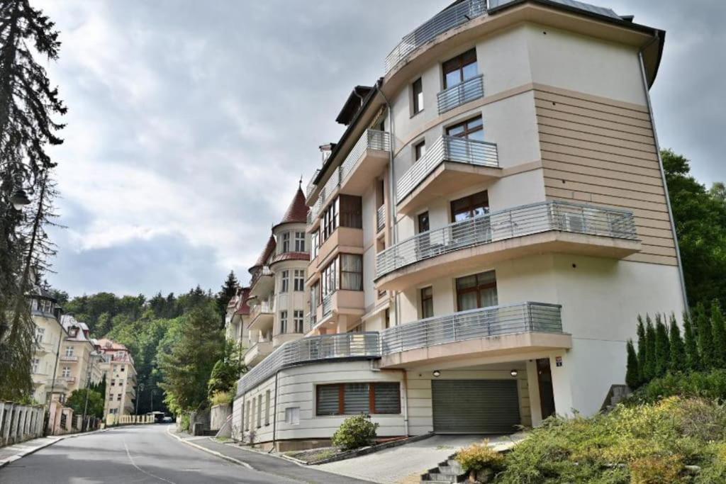Apartamento Krizikova 4 Karlovy Vary Exterior foto