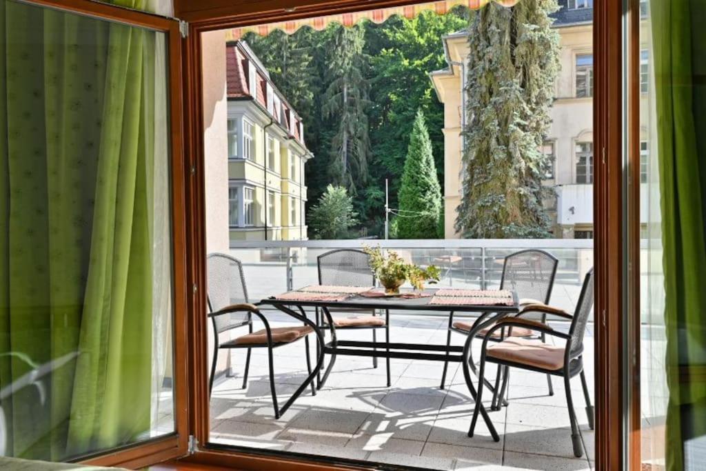 Apartamento Krizikova 4 Karlovy Vary Exterior foto